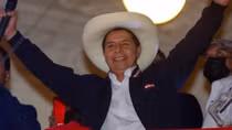 Thách thức của tân Tổng thống Pedro Castillo