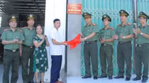 Công an Lào Cai trao nhà tình nghĩa cho cán bộ có hoàn cảnh khó khăn