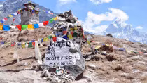 Everest – Mồ chôn của những nhà leo núi