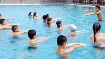 Học bơi phải học cả kỹ năng cứu đuối