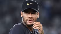 Neymar bị mạo danh để nhận trợ cấp tại Brazil