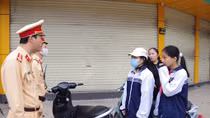 Công an Phủ Lý tăng cường kiểm tra HS,SV vi phạm Luật Giao thông