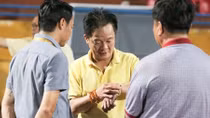 Bầu Hiển đang trả lời cho V.League?