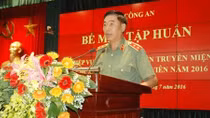 Bế mạc khóa tập huấn tuyên truyền, báo cáo viên trong lực lượng Công an