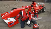 Xe đua từ... phế thải