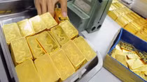 Giá vàng hôm nay 28-6: Vẫn trong đà tăng