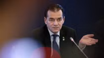 Romania: Công chức nhà nước phải làm việc luân phiên