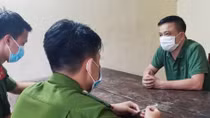Tấn công Công an khi được nhắc đeo khẩu trang chống dịch