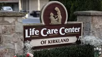 Nỗi sợ hãi từ nhà dưỡng lão Life Care Center
