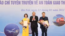 Báo chí góp phần hình thành văn hóa giao thông trong xã hội