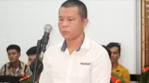 Đâm em 7 nhát dao, anh trai lĩnh 10 năm tù