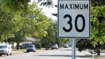 Italy: Hạn chế tốc độ giao thông đô thị 30km/h