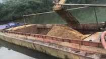 Lập khống hợp đồng để hợp thức hoá 51 hóa đơn mua bán cát