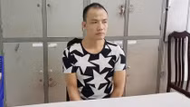 Ca sĩ nghiệp dư rình ngắm các cặp đôi yêu nhau rồi tranh thủ “chôm đồ”