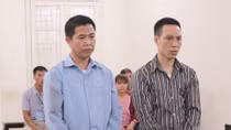 “Xơi gọn” 200 triệu đồng từ trò cờ bạc bịp