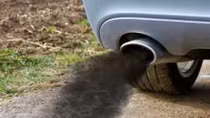 Anh: Thu phí xe chạy dầu diesel