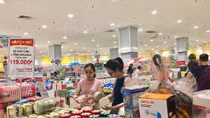Kích cầu tiêu dùng để phục hồi sản xuất kinh doanh