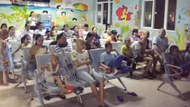 “Phim hay – BÉ VUI” - Rạp chiếu phim thu nhỏ dành Bệnh nhi tại Bệnh viện K 