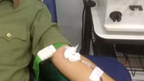Cảm phục 2 cán bộ Công an hiến máu hiếm, cứu người bất kể ngày đêm