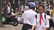 Nữ lái xe ôm công nghệ tình nghi lừa đón học sinh là tin giả