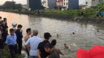 Tang thương 3 ông cháu ngã xuống kênh tử vong