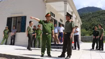 Bàn giao trụ sở làm việc mới cho Công an chính quy ở địa bàn cơ sở
