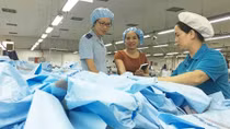 Chủ động đón cơ hội phát triển kinh tế và thương mại