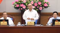 Thủ tướng: “Gánh nặng về thuế, phí đối với doanh nghiệp còn rất lớn“