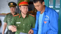 Tuyên truyền, vận động ngư dân bảo vệ môi trường