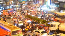 Hàng loạt sự cố trong cơn mưa lớn bất thường