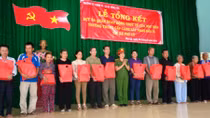 Trường Trung cấp CSND VI về với xã Phú Lý Anh hùng
