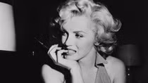 Marilyn Monroe "tự chết" hay "bị chết"?