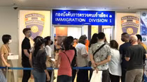 Hỗ trợ kịp thời công dân Việt Nam tại Singapore, Lào và Thái Lan