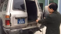 Khi xe biển xanh là "vé thông hành"
