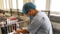 Hơn 23.000 trẻ nhập viện bởi bệnh tay - chân - miệng