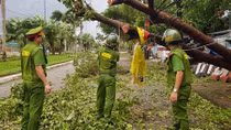 Bám địa bàn, sát cánh cùng nhân dân trong khó khăn, hoạn nạn