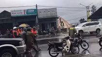 Lãnh đạo Bộ Công an gửi thư thăm hỏi thân nhân Công an viên hy sinh khi giúp dân chống lũ