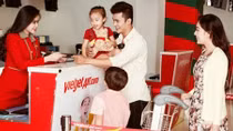 Nhiều chuyến bay của VietJet bị ảnh hưởng do bão số 2