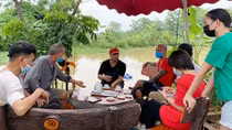 Xóm ốc đảo giữa lòng thủ đô
