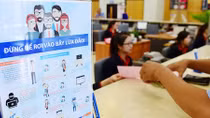 Nhiều nạn nhân mắc bẫy mở, bán tài khoản và thẻ ATM