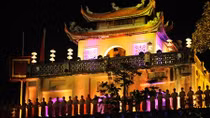 Tour đêm Hoàng thành Thăng Long giúp du khách giải mã bí ẩn các triều đại