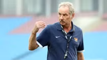 Một thoáng ông Riedl!