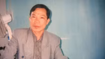 Hiểm nguy trong lòng địch