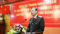 Nâng cao năng lực công tác, gần dân để giúp đỡ, bảo vệ nhân dân