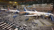 Bên trong ngôi nhà lớn nhất thế giới của Boeing