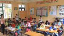 Học sinh trở lại trường học sau vụ đối tượng đâm 5 học sinh, 1 cô giáo