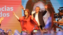 Sự trở lại ngoạn mục của bà Cristina Kirchner