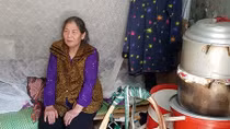 Những phận đời éo le mưu sinh trong giá rét