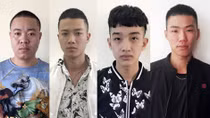 Ném xăng và chất bẩn khủng bố tinh thần con nợ, 4 "nhân viên tài chính" sa lưới