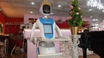 Robot chạy bàn mang tên cựu Thủ tướng Anh
